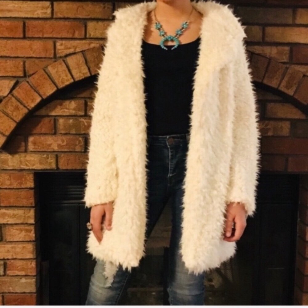 🆕 blossum_thorn Jacket 🌟2x’s HOST PICK🌟 - Picture 5 of 6